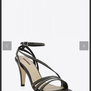 NWT Lola Cruz Venous Crystal Sandal